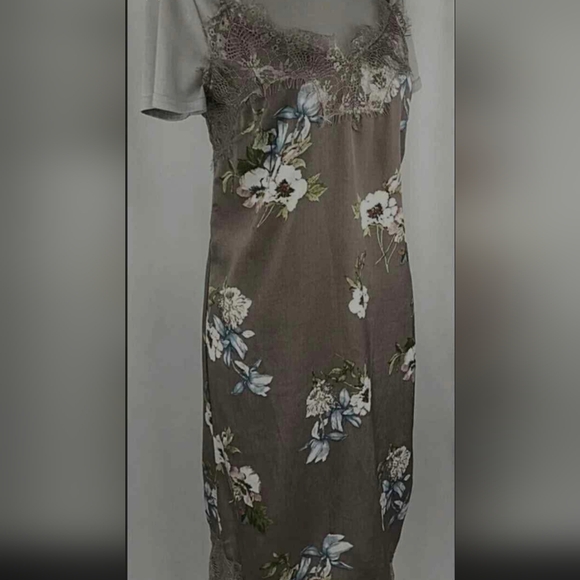 Chelsea & Violet Slip Shirt Shift Two Piece Dress - Medium - Picture 6 of 6